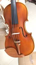 European violinists play the violin four-quarters of an adult violin
