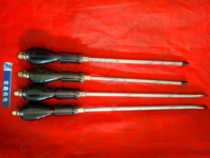 Tong-heart screwdriver can knock on the wearing heart screwdriver chrome vanadium steel lengthened cross I flat mouth with magnetic change knife