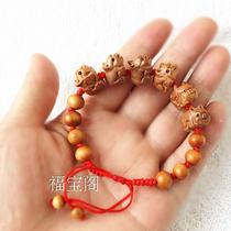 Peach wood carving happy little pig road Road red rope bracelet men and women gift pig hand string