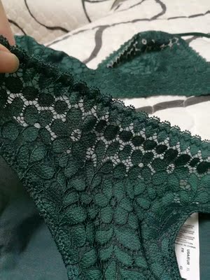 平时穿85B,此款XL尺码挺合适的,平胸一族在家穿这个非常舒适,美极了。 平时穿85B,此款XL尺码挺合适的,平胸一族在家穿这个非常舒适,美极了。