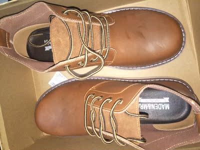 鞋子第一次遇见用心的卖家，明显能感觉到诚意，目前鞋子摸着挺好的，等穿着过后看倒汗否，质量这些后面再追。