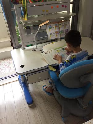 如何评价Sihoo西昊儿童学习桌椅怎么样，好不好用？有实体店吗？