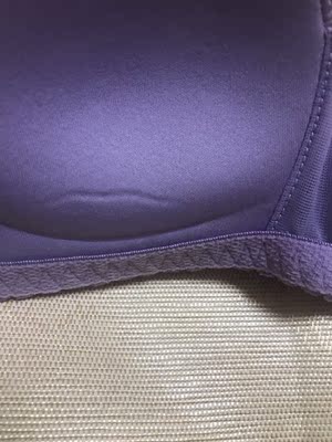 太差了 第一次发来就这样 然后换货……结果比第一次还糟糕 ……😒客服就是一条宗旨 不喜欢就退……要么6块钱补贴……呵呵 我的时间就是6块钱??? 太差了 第一次发来就这样 然后换货……结果比第一次还糟糕 ……😒客服就是一条宗旨 不喜欢就退……要么6块钱补贴……呵呵 我的时间就是6块钱???