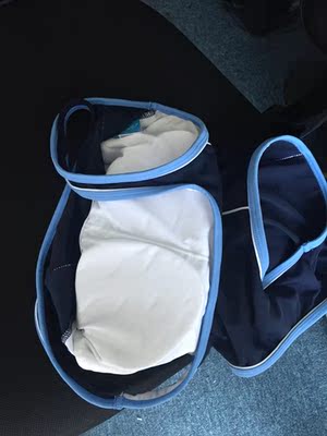 穿着蛮修身，镶边的地方有点厚，前身是双层的，整体和图片一致