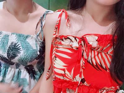 买来配裙子的。蛮好看的,根细同学都说好看 买来配裙子的。蛮好看的,根细同学都说好看