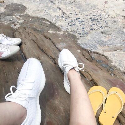 刚刚太着急忘记发图片  鞋子很好  值得这个价钱