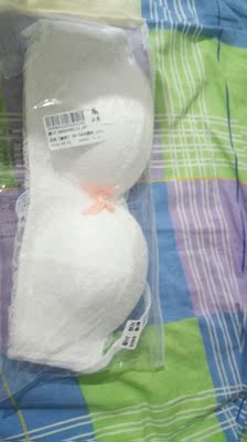 挺好的,还没有穿。款式很好看 挺好的,还没有穿。款式很好看