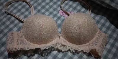 不错的,码数合适,颜色也好看,想再来一件呢,聚拢效果不错的 不错的,码数合适,颜色也好看,想再来一件呢,聚拢效果不错的