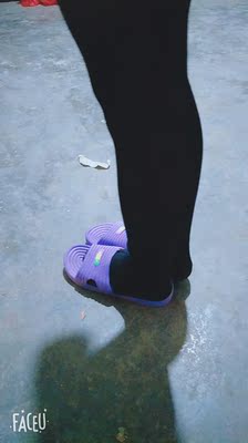 上身效果非常的好,不勾丝,不起球,值得购买,喜欢的赶快下手,现在天凉穿刚好😊 上身效果非常的好,不勾丝,不起球,值得购买,喜欢的赶快下手,现在天凉穿刚好😊