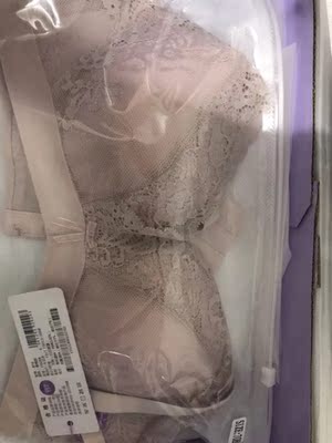 质量非常好，与卖家描述的完全一致，非常满意,真的很喜欢，完全超出期望值，发货速度非常快，包装非常仔细、严实，物流公司服务态度很好，运送速度很快，很满意的一次购物