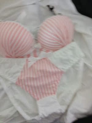 敲急阔爱,好喜欢,我妈说我幼稚,哎我胸太小有点松哈哈嘤嘤嘤~ 敲急阔爱,好喜欢,我妈说我幼稚,哎我胸太小有点松哈哈嘤嘤嘤~