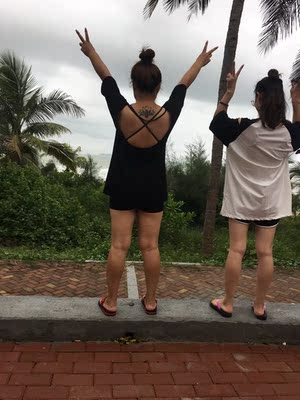 东西收到了 非常喜欢 质量也非常好 回来当天就带走旅游了没有来得及评价