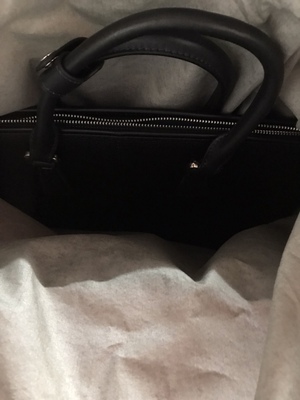 解说ELLE HOMME男包怎么样,质量假不假呢，亲身使用三个月感受揭秘