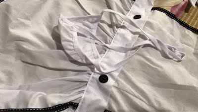 还行 质量还是比较合适，不透但是也不是特别厚那种，很好看显白