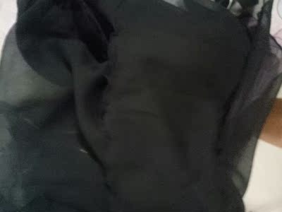 衣服和裙子各买了两件,尺码合适,质量可以 衣服和裙子各买了两件,尺码合适,质量可以