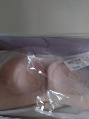 基本上都穿他们家的内衣，只是泡盐水有味道。