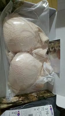 还可以，内衣呢要自己穿着合适舒服才好，已经买了几次了，就是价格偏贵点呢，不过自己合适的贵点也无所谓了