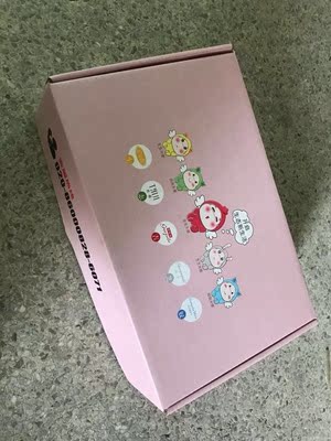 以前在实体店买过这个牌子的内衣，现在网上有店，方便。选中喜欢的一款，优惠好多。收到实物，与图片一致，很美好。使用后，效果也不错。特别是侧面收拢。因为聚拢效果好，总之，这次网购，棒棒的。