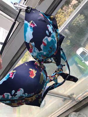 很喜欢，聚拢效果不错。客服也很好！