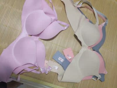 衣服穿着很舒服，我每次都买二件，价格划算，看图片就知道我买了很多，真的好，推荐给大家，不错的一款薄款，非常适合夏天