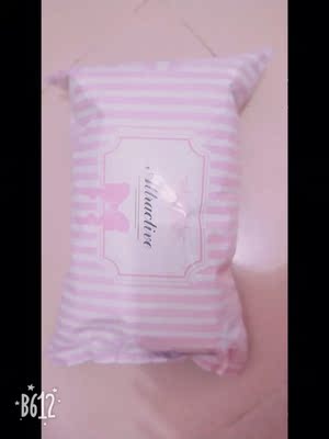 包装太可爱了 还以为是男朋友给我买的礼物 哈哈 包装太可爱了 还以为是男朋友给我买的礼物 哈哈