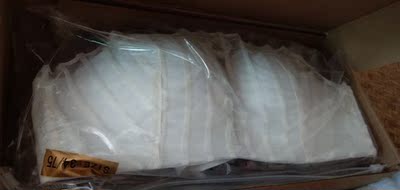 感觉还不错  薄款的   款式简单透气  物有所值 有喜欢的会再次回购  棒棒哒