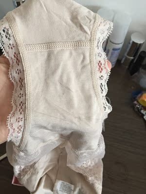 收到宝贝了，沙质特别柔软，透气舒适，裆处是纯棉的，手感很舒服，穿着大小正好，弹力很大，不紧绷，非常满意的一次网购，祝卖家生意越来越好