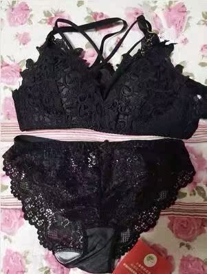 内衣包装精细,款式很漂亮,聚拢效果很好,穿着舒服,物流给力 内衣包装精细,款式很漂亮,聚拢效果很好,穿着舒服,物流给力