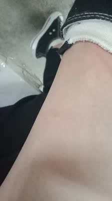 我很喜欢这种味道。到了冬天会再买。 但是,夏天非常招蚊子,如果我以前只是轻度招蚊子,那么现在我是到了能被蚊子抬走的地步了。😖😖😖说多了都是累啊 我很喜欢这种味道。到了冬天会再买。 但是,夏天非常招蚊子,如果我以前只是轻度招蚊子,那么现在我是到了能被蚊子抬走的地步了。😖😖😖说多了都是累啊