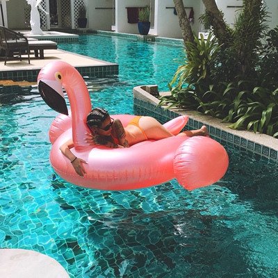 好看好看好看好看到飞起好喜欢这个泳衣啊啊啊啊啊