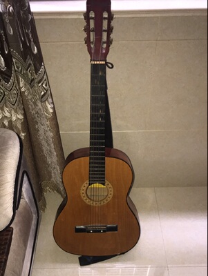 吐槽萨伽SF700吉他怎么样,萨伽吉他好不好呢