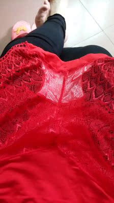 好是挺好的，只是有点太过于性感了。我有点接受不了。