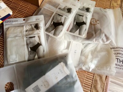 好看好穿，还送了袜子