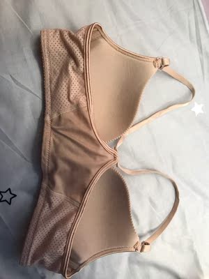 穿过一次来评价的 洗了以后的 没有皱 我喜欢穿薄的 舒服 不勒人 穿过一次来评价的 洗了以后的 没有皱 我喜欢穿薄的 舒服 不勒人