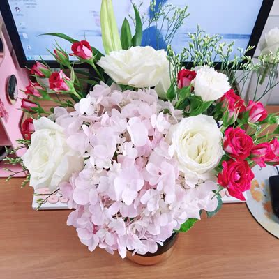 挺好的。虽然不聚拢，但是也没有特别外扩的感觉。