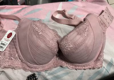 还不错，穿着不累，比较舒服，收侧乳效果好，第一次买，继续第二次购物了