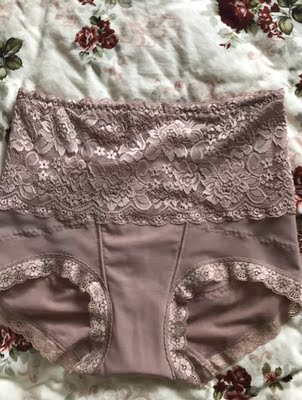 内内收到了，质量很好，试了下拍大点点了，小一码的话就刚好，准备再拍一条小一码的