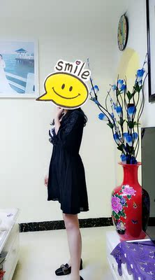 质量不错，雪纺面料，柔软舒服，不扎肉，款式新颖好看，穿着性感，黑色百搭，喜欢。