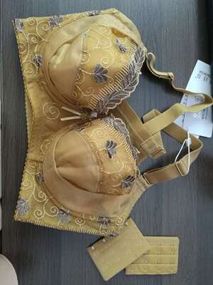 收到货，感觉很不错，还有穿，质量看着和正品一样，等试穿一段时间后再来评价