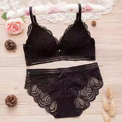 宝贝收到了，很是喜欢，跟图片的一样，试了挺舒服的，客服推荐的大小合适，喜欢的小仙女赶快下手吧