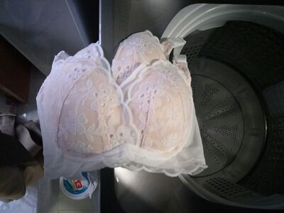 东西都收到了，中间因为双11买的，用时感觉有时老动，这次买的不少小的，也有大的，感觉小点穿胸有点压，但是也合适，不会乱动，然后把大的又换了，卖家服务周到，今天也收到换的货了