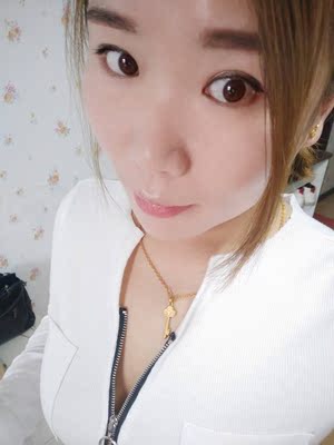 衣服质量挺好的,上身效果很显瘦,价格很便宜,物流也很快。媳妇很喜欢,一个字,好。 衣服质量挺好的,上身效果很显瘦,价格很便宜,物流也很快。媳妇很喜欢,一个字,好。