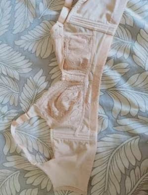 宝贝穿着大小正合适，而且是超薄款的，很喜欢，需要的可以放心购买哦