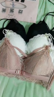 看了好久啊，选择困难症，都超级好看，选了十几个加入购物车，总共买了三个，快递超级给力，昨天中午买的，今天下午就到了，一拿到就迫不及待拆开，真的好漂亮啊，而且摸起来超级舒服。特别是新款的那个，虽然不聚拢，可是超级舒服好看。以后就是这家了。🤗🤗🤗👙