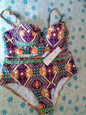 跟描述一样，颜色很美