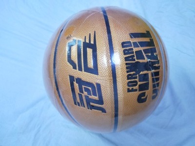 讨论冠合篮球怎么样,冠合质量如何,值得入手吗