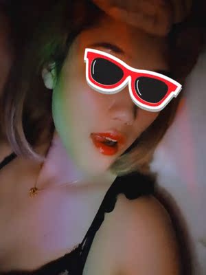 漂亮，很聚拢，内衣厚度也不会太热、内裤也好，蕾丝一点廉价感都没