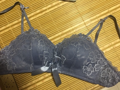 很好看,穿着贴身,号码刚刚好,给朋友推荐了,刚好有活动拍得更便宜一点。 很好看,穿着贴身,号码刚刚好,给朋友推荐了,刚好有活动拍得更便宜一点。