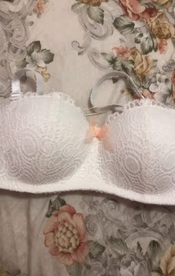 试穿了一下  舒服不错。