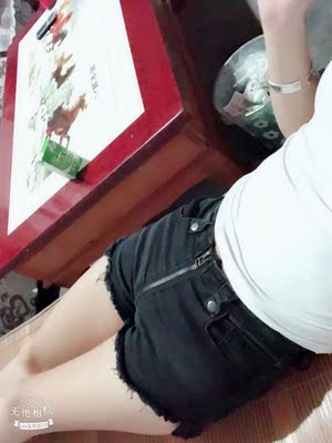 很漂亮,质量也好,好想在要个白的可惜没有号了,喜欢的小仙女可以大胆拍哦 很漂亮,质量也好,好想在要个白的可惜没有号了,喜欢的小仙女可以大胆拍哦